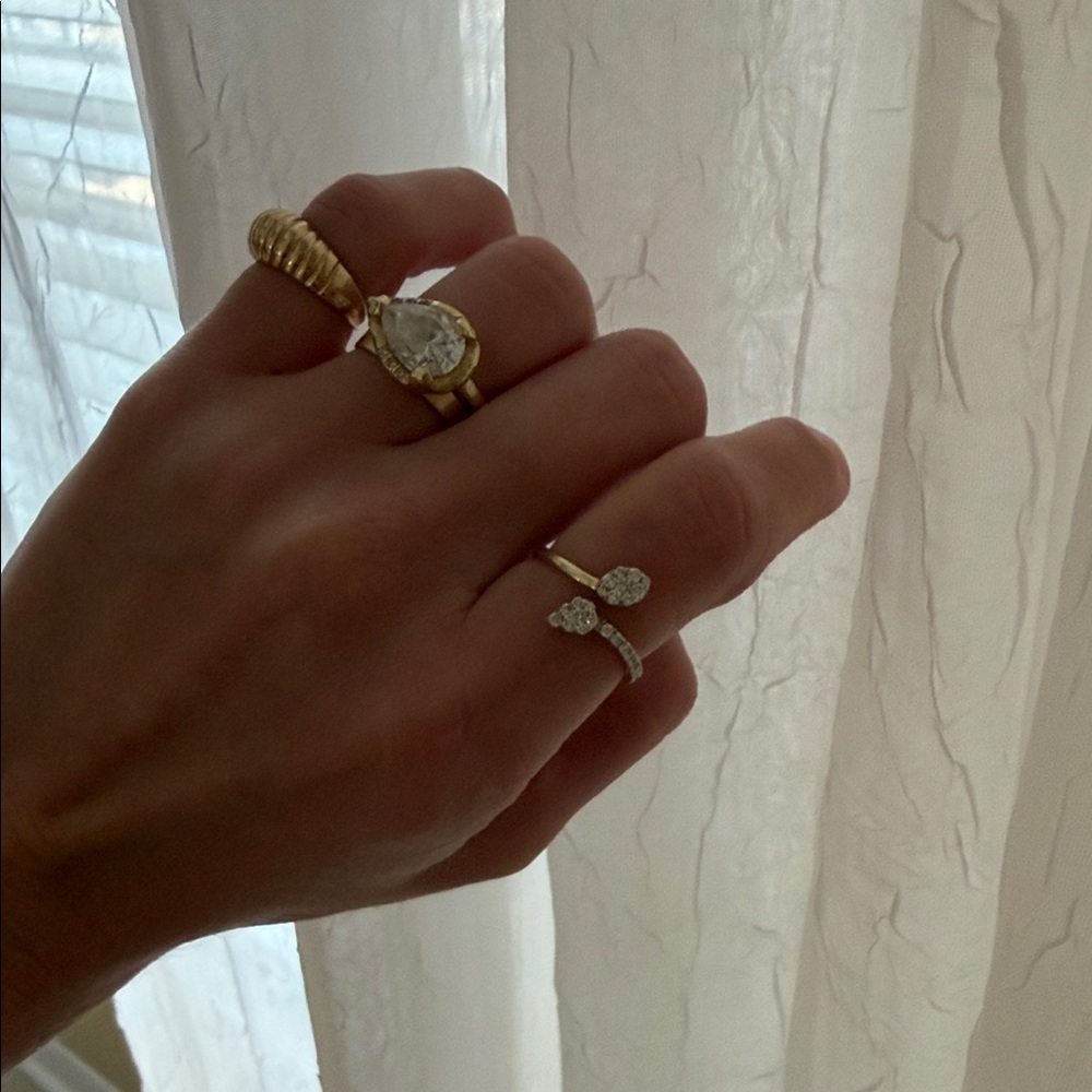 14k Gold open diamond Ring